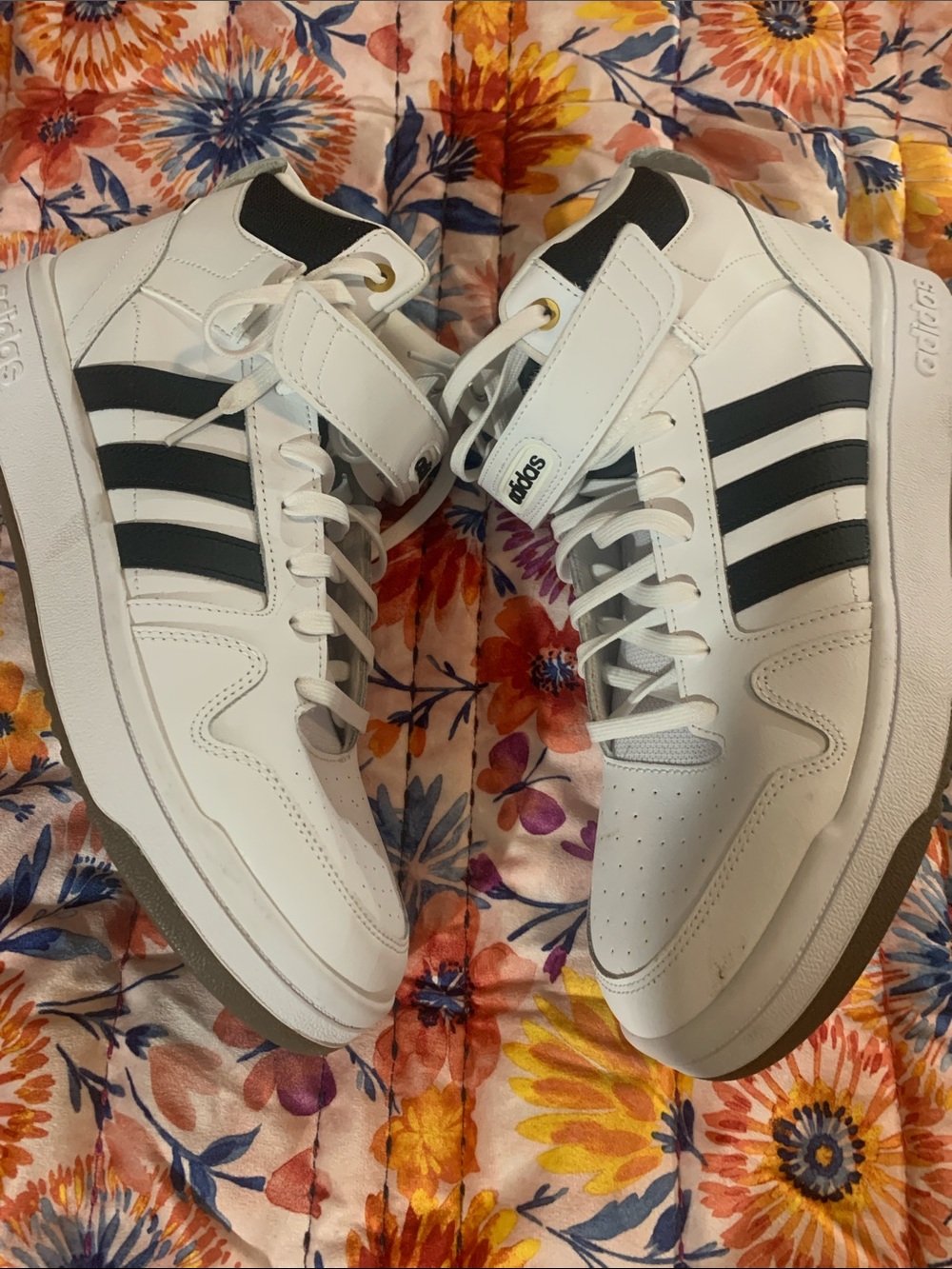 Adidas - Picture 4 of 10